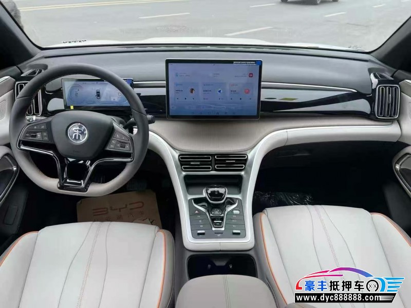 25年比亚迪宋轿车抵押车出售