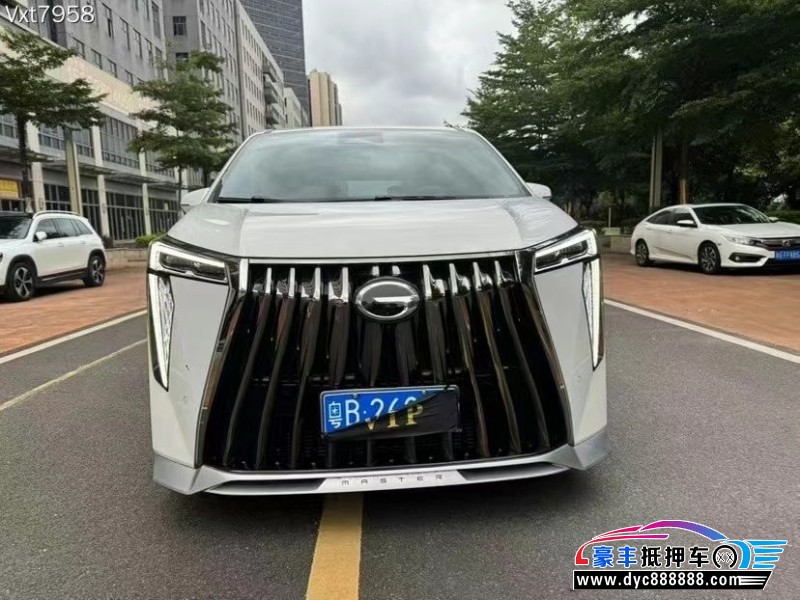 23年传祺M8轿车抵押车出售