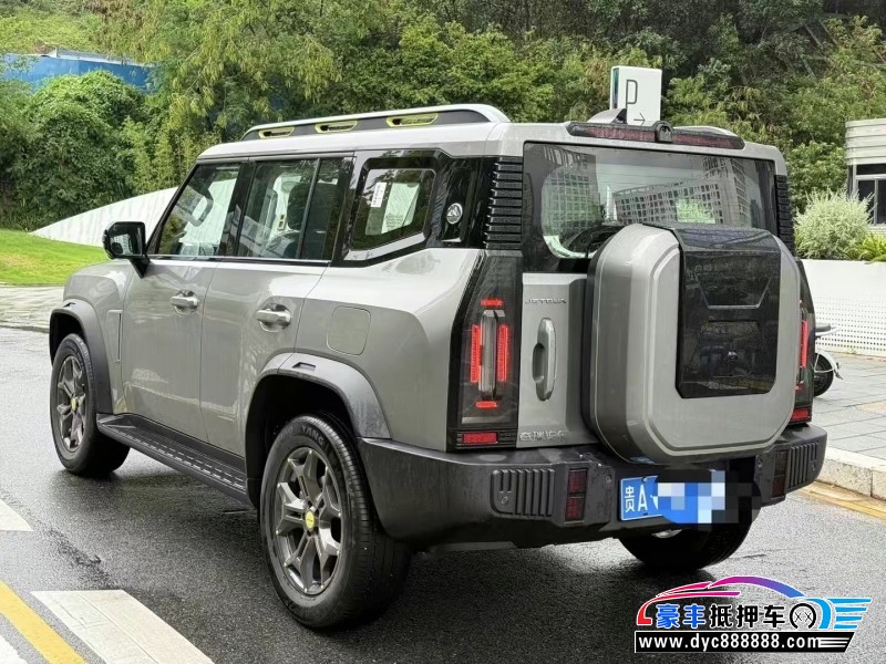 25年捷途旅行者轿车抵押车出售