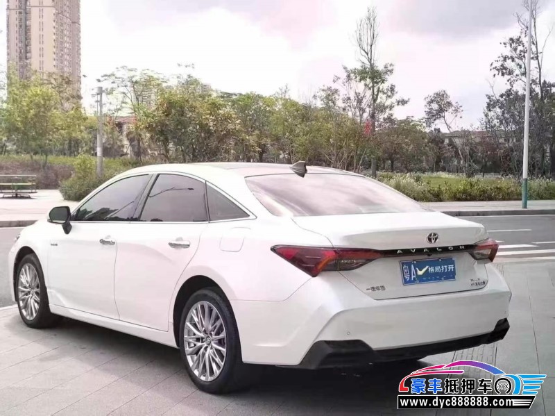 23年丰田亚洲龙轿车抵押车出售