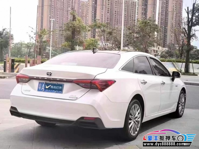 23年丰田亚洲龙轿车抵押车出售