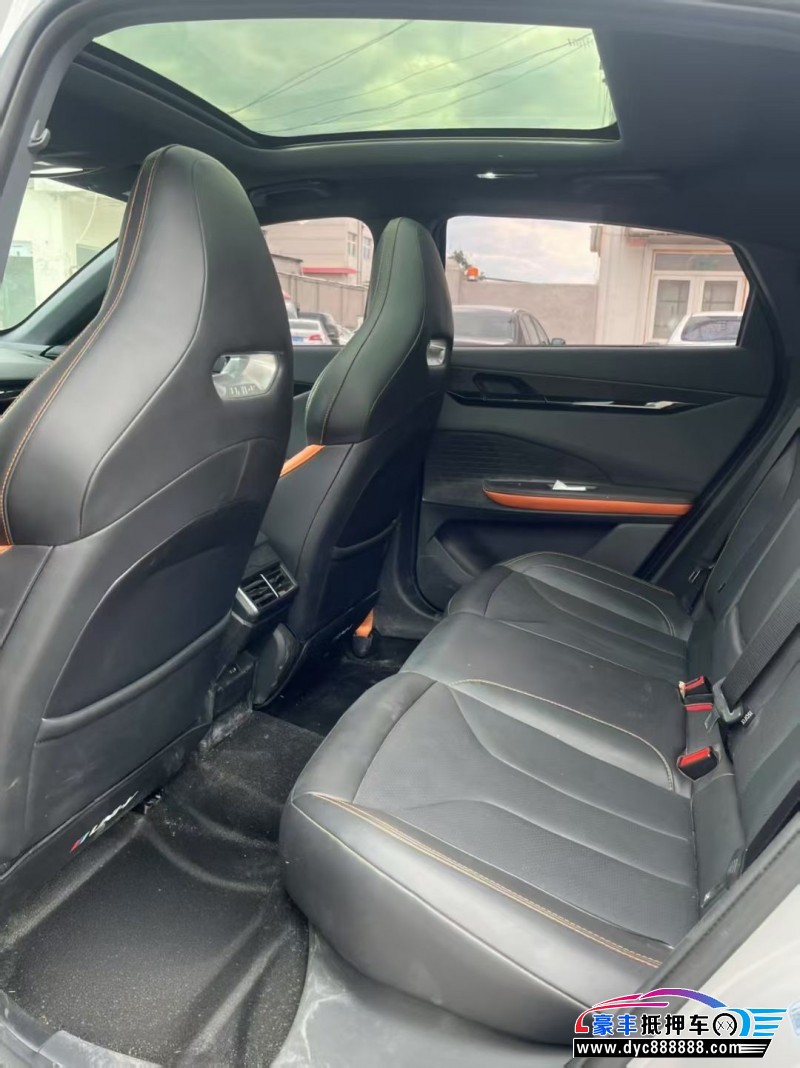 24年长安长安UNI轿车抵押车出售