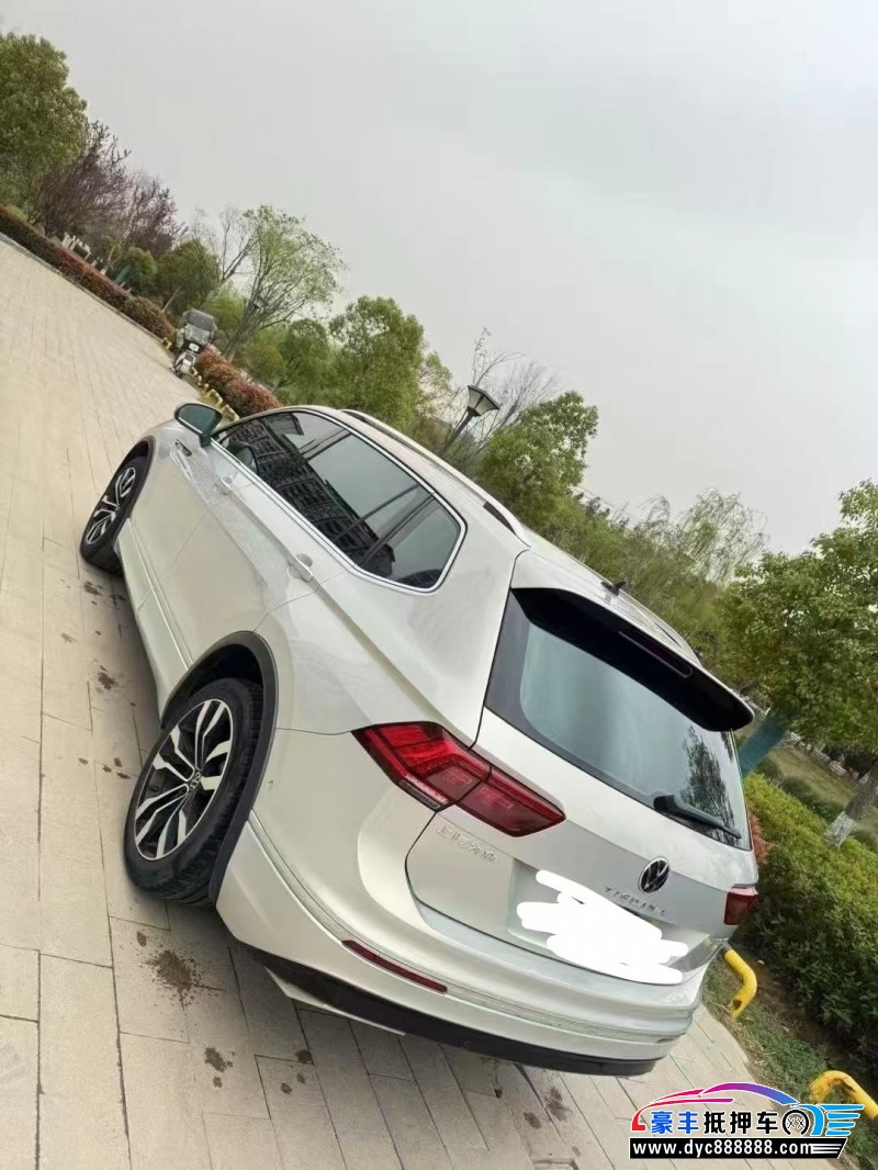 20年大众途观轿车抵押车出售