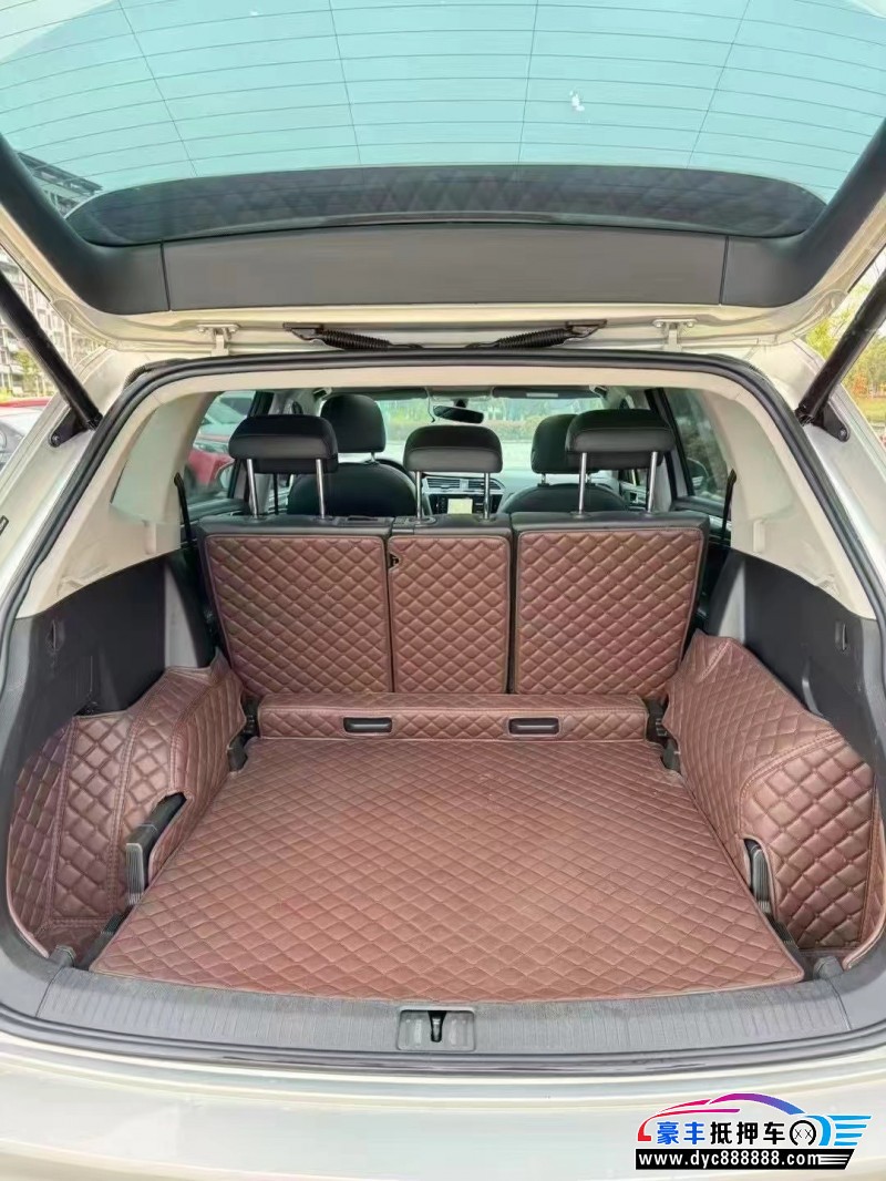 20年大众途观轿车抵押车出售