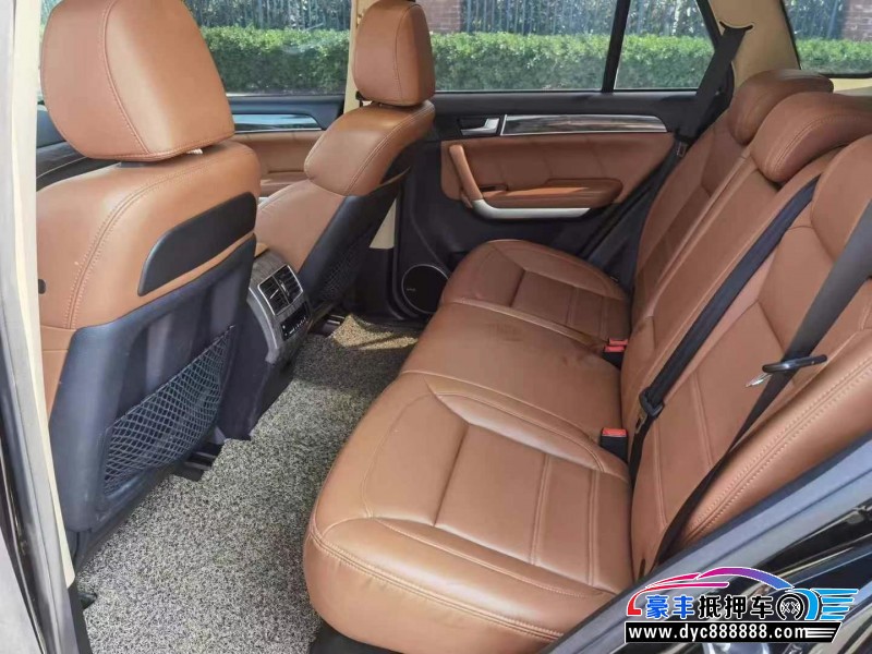 16年长城哈弗H8轿车抵押车出售