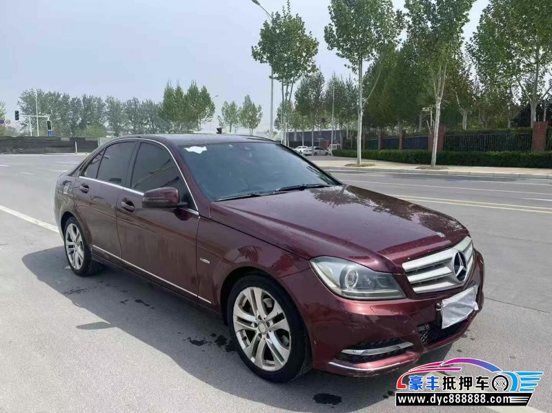 12年奔驰C轿车抵押车出售