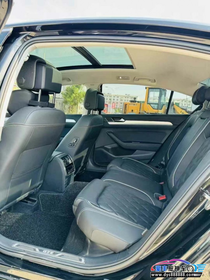 23年大众迈腾轿车抵押车出售