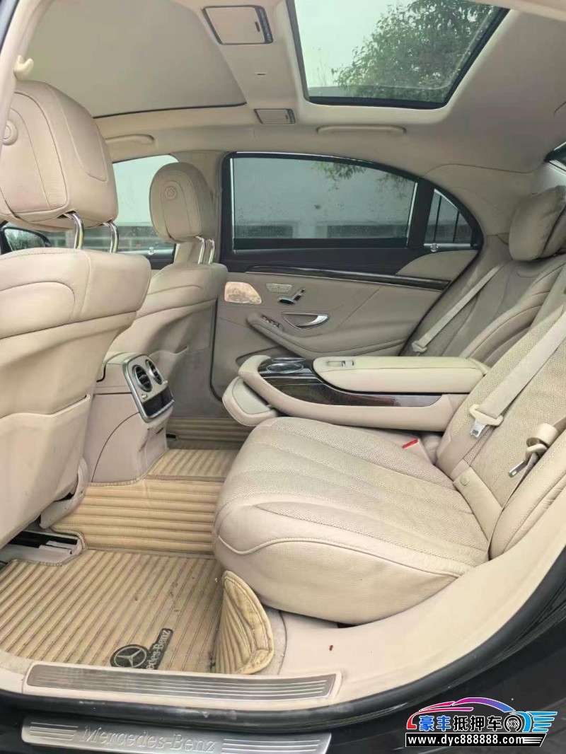 17年奔驰S轿车抵押车出售