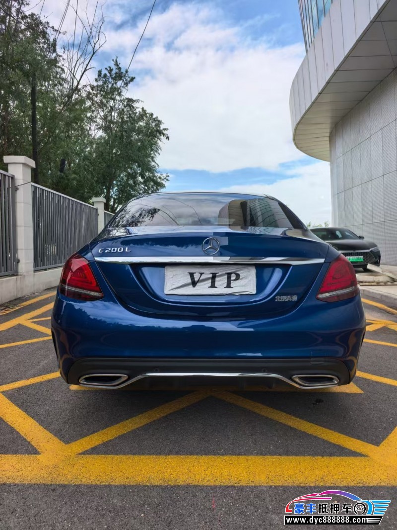 21年奔驰C轿车抵押车出售