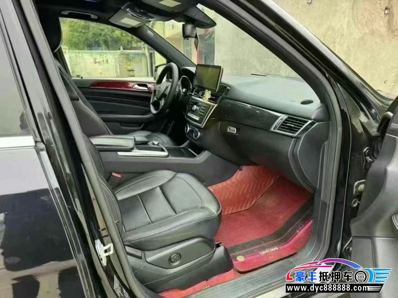 15年奔驰ML轿车抵押车出售