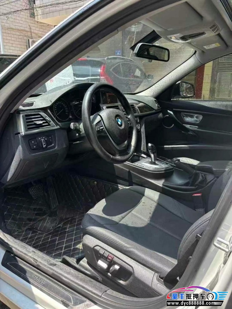 17年宝马3系轿车抵押车出售