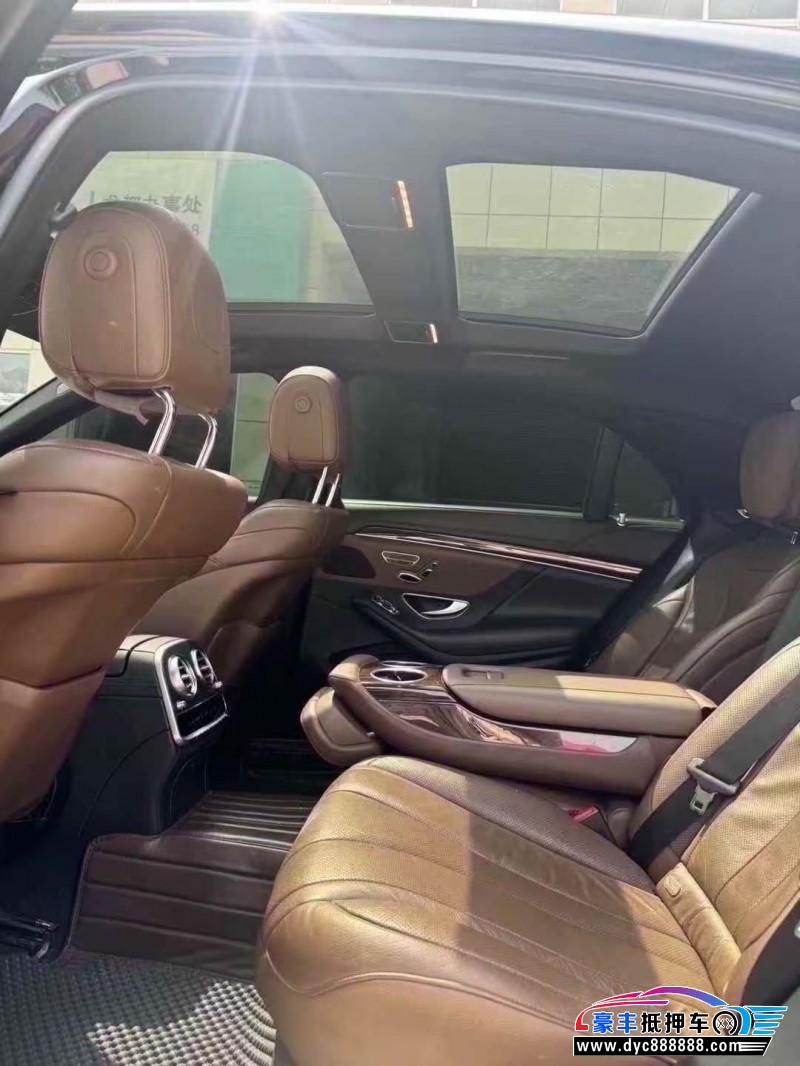 19年奔驰S轿车抵押车出售