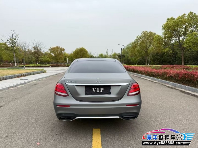 19年奔驰E轿车抵押车出售