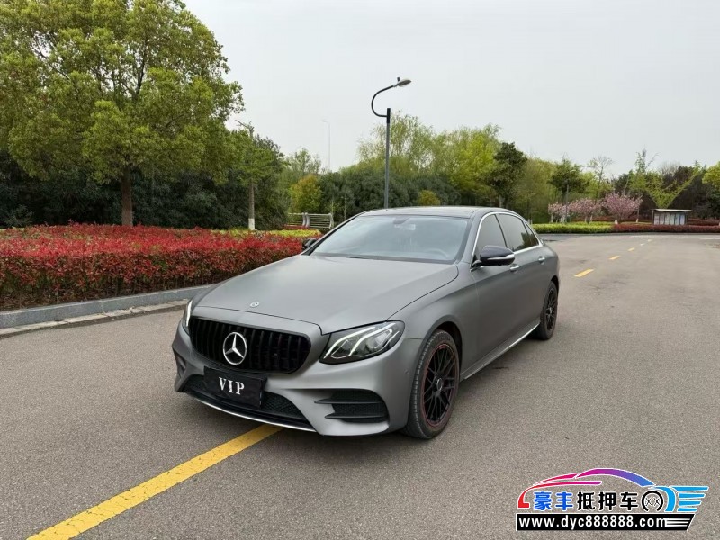 19年奔驰E轿车抵押车出售