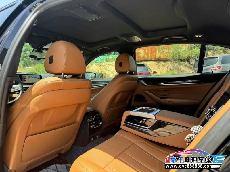 18年宝马5系轿车抵押车出售