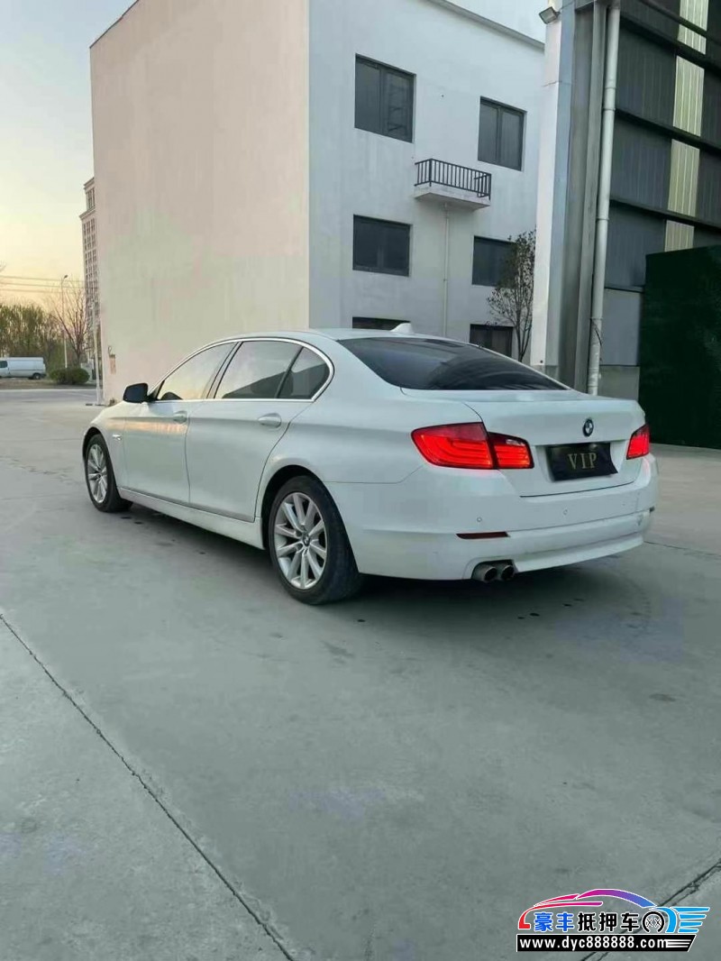13年宝马5系轿车抵押车出售