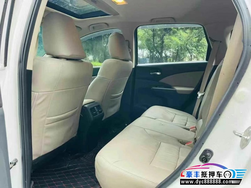 17年本田CR-V轿车抵押车出售