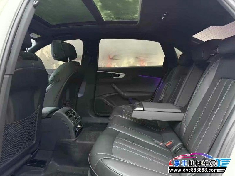 23年奥迪A4L轿车抵押车出售