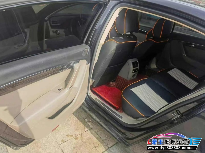 12年大众迈腾轿车抵押车出售