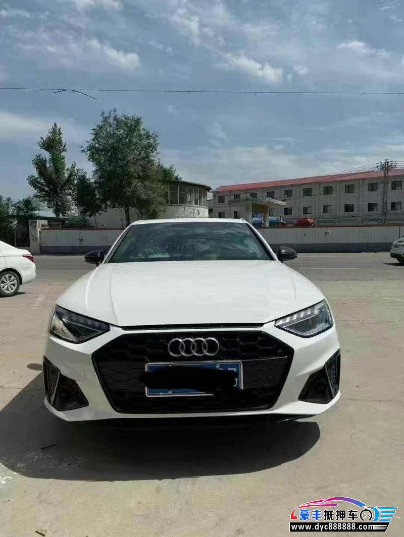 抵押车出售24年奥迪A4L轿车