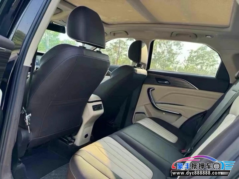 22年奔腾T77轿车抵押车出售