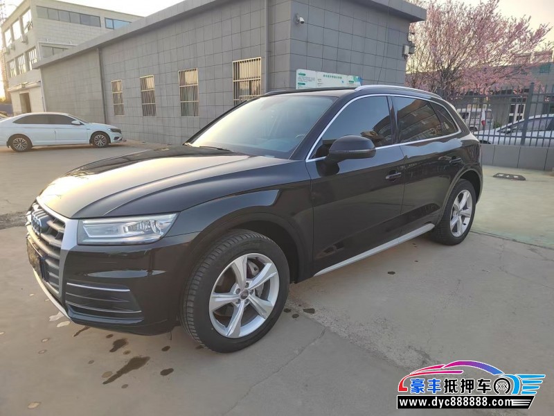 21年奥迪Q5轿车抵押车出售