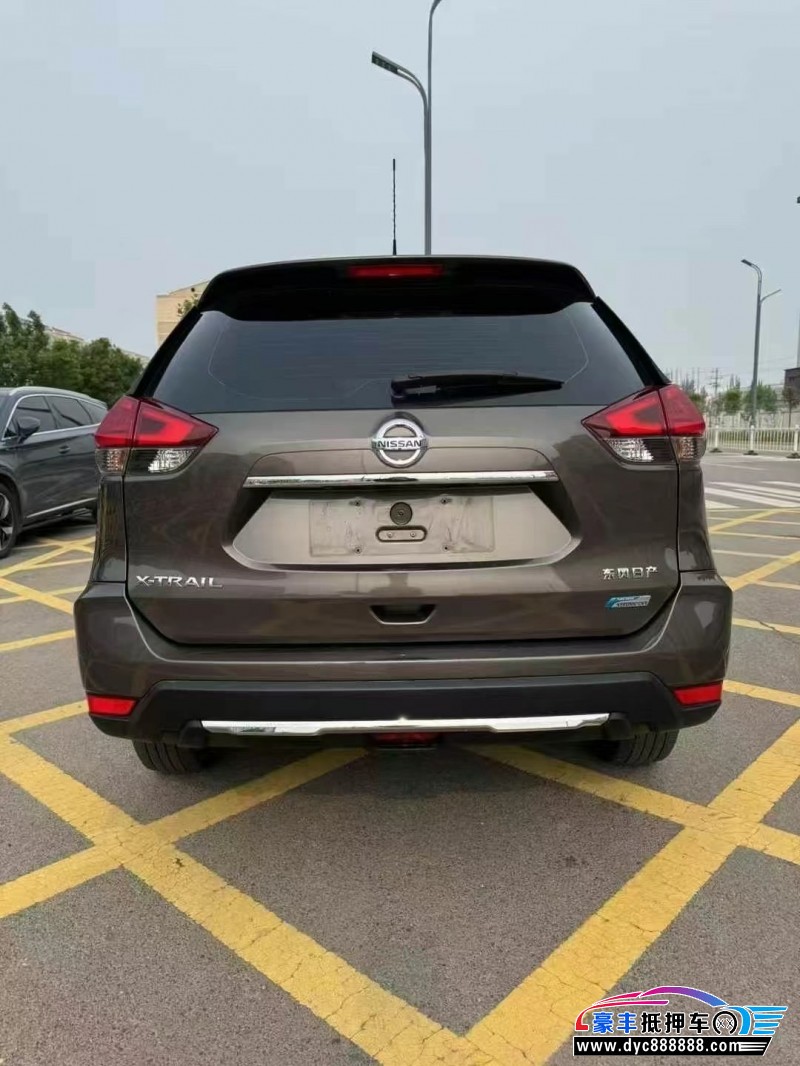 18年日产奇骏SUV抵押车出售