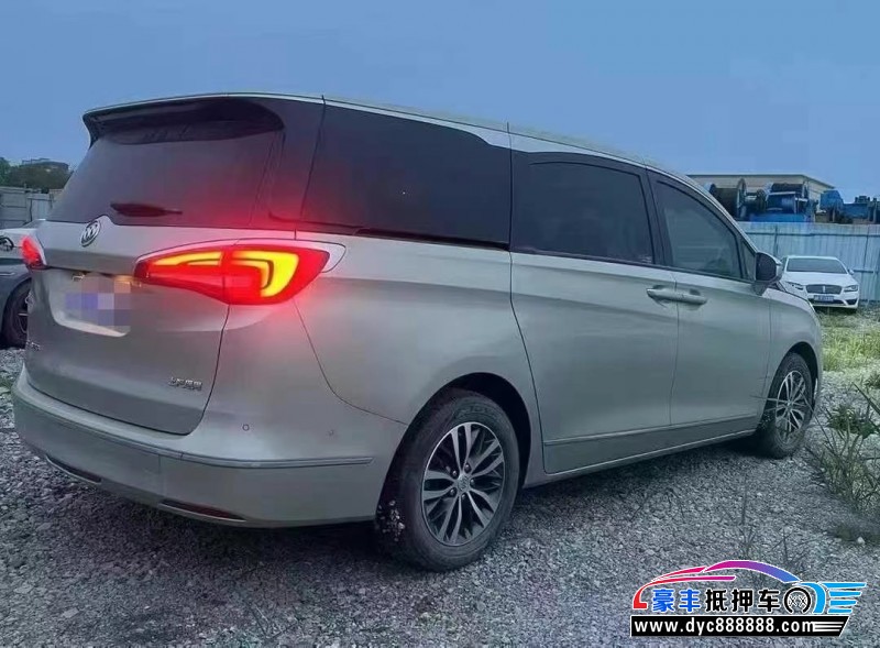 18年别克GL8MPV抵押车出售