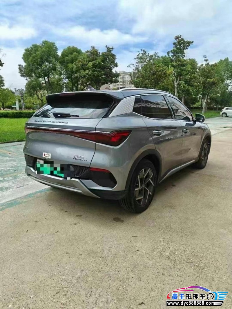 24年比亚迪元轿车抵押车出售