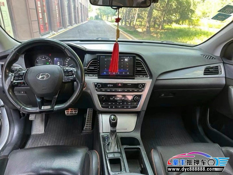 16年现代索纳塔九轿车抵押车出售