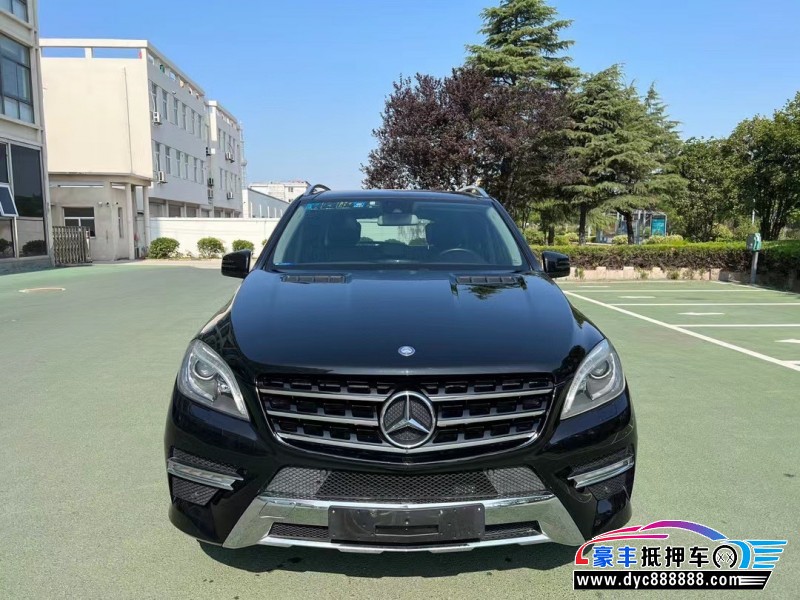 抵押车出售14年奔驰ML轿车