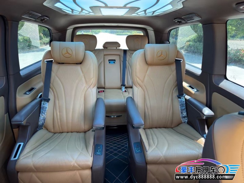 24年奔驰威霆MPV抵押车出售