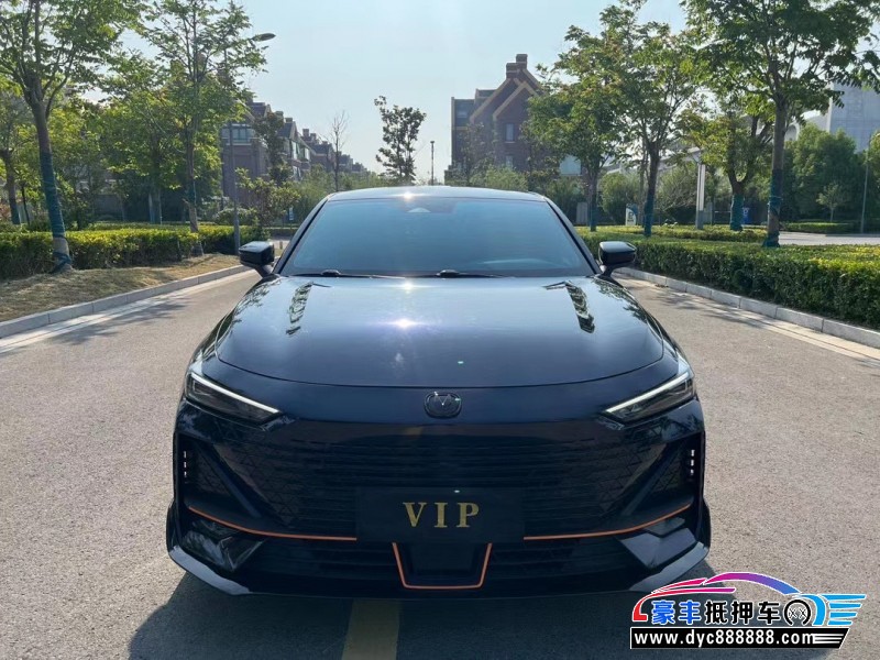 23年长安长安UNI轿车抵押车出售