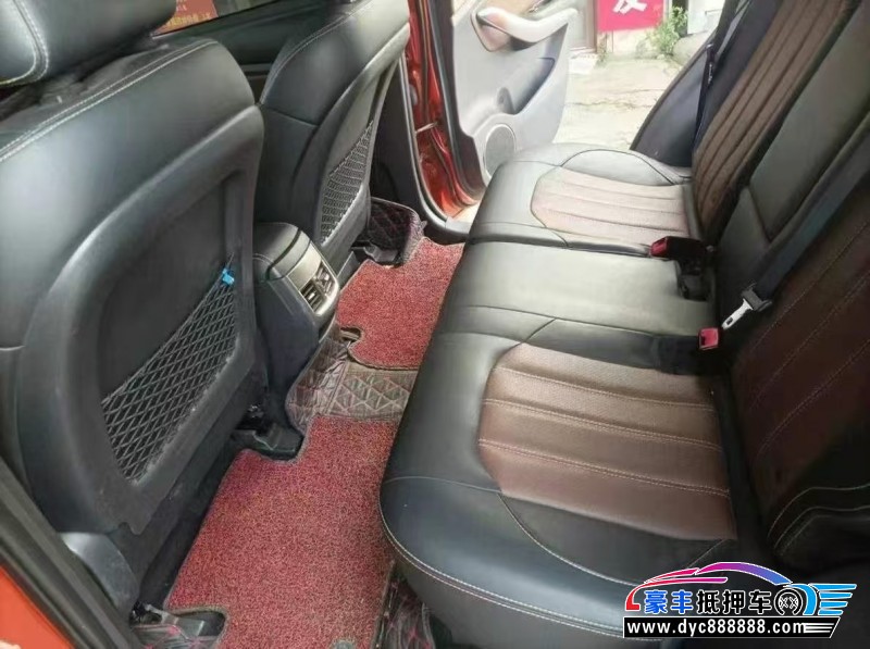 17年比亚迪宋轿车抵押车出售