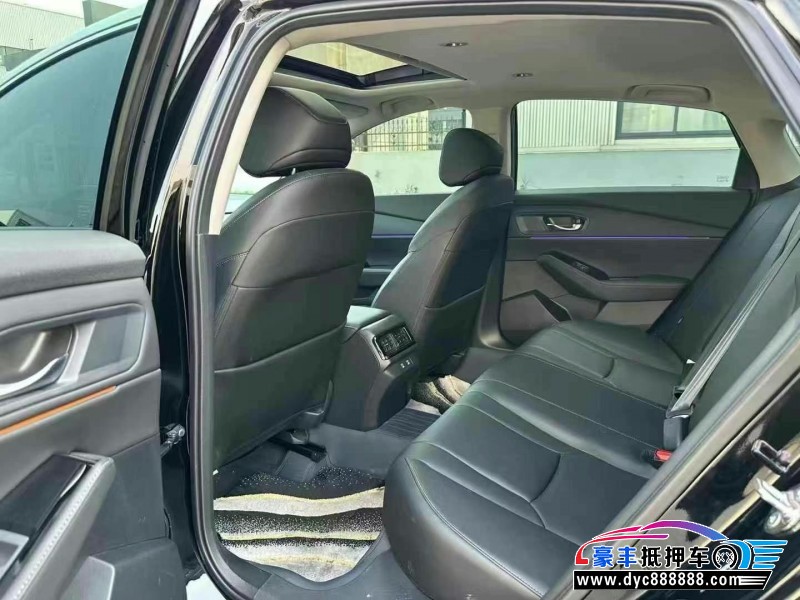 24年本田雅阁轿车抵押车出售