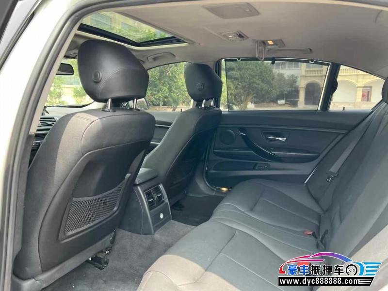 17年宝马3系轿车抵押车出售