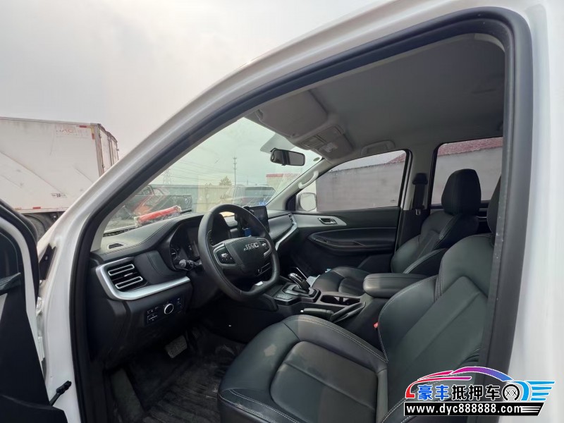 24年江铃域虎轿车抵押车出售