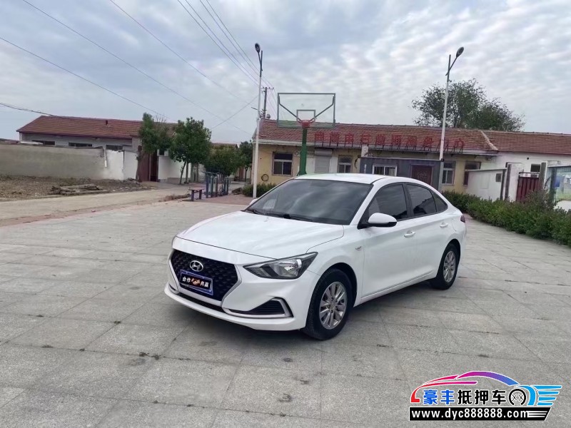 20年现代悦动轿车抵押车出售