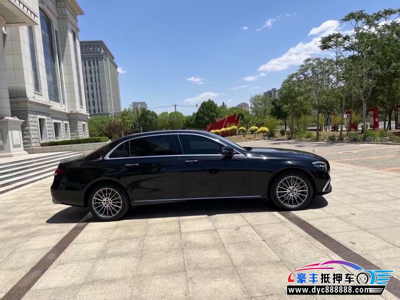 23年奔驰E轿车抵押车出售
