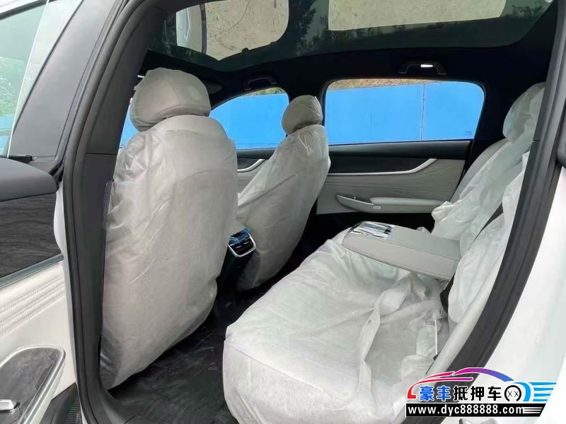 25年长安启源A07轿车抵押车出售