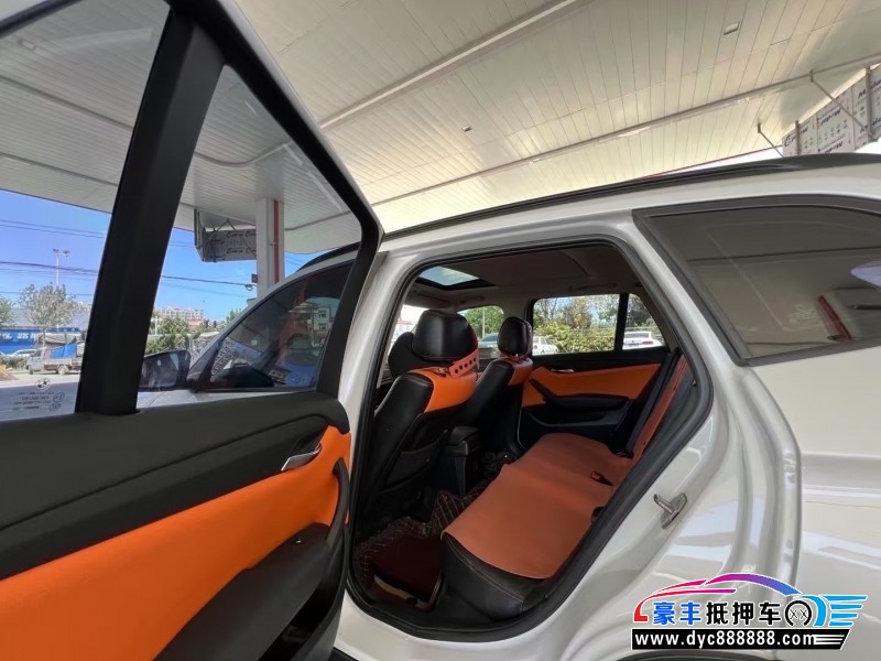 16年宝马X1轿车抵押车出售