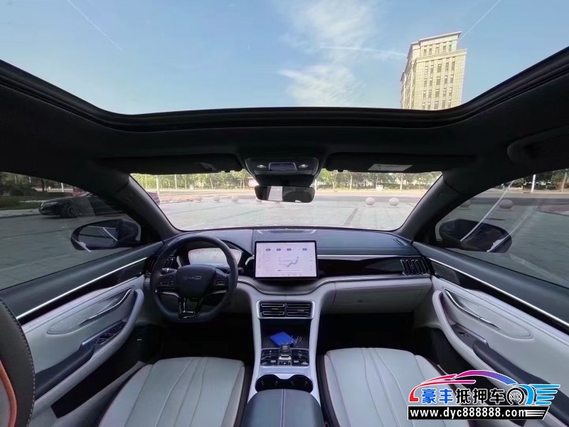 24年比亚迪宋轿车抵押车出售