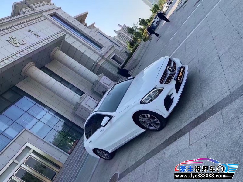 20年奔驰C轿车抵押车出售