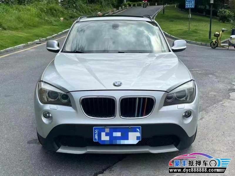 12年宝马X1轿车抵押车出售