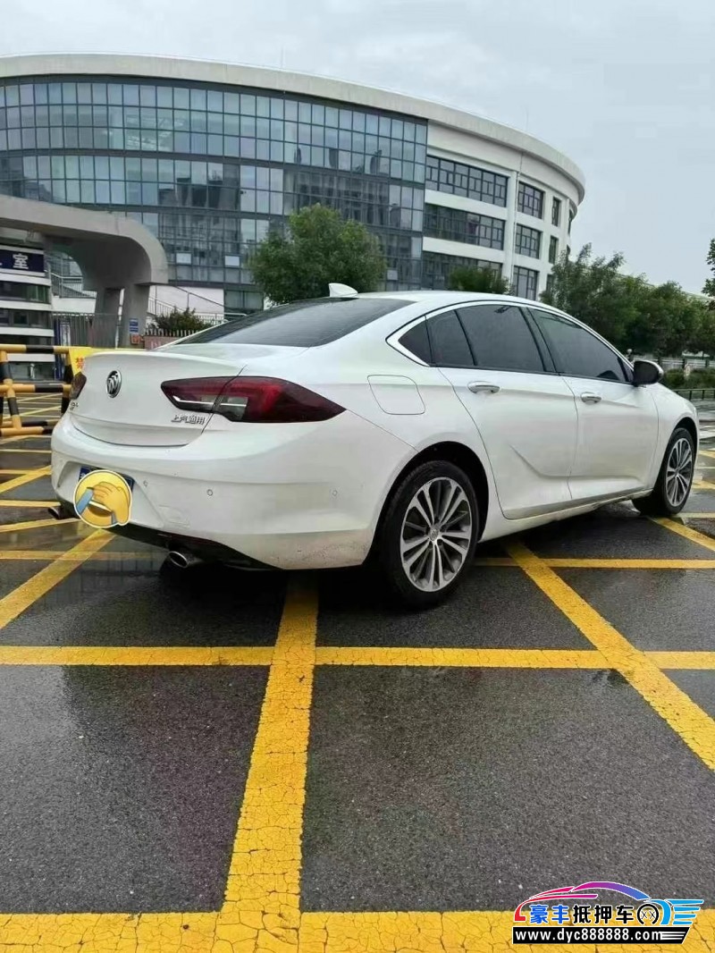 18年别克君威轿车抵押车出售