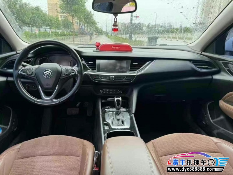 18年别克君威轿车抵押车出售