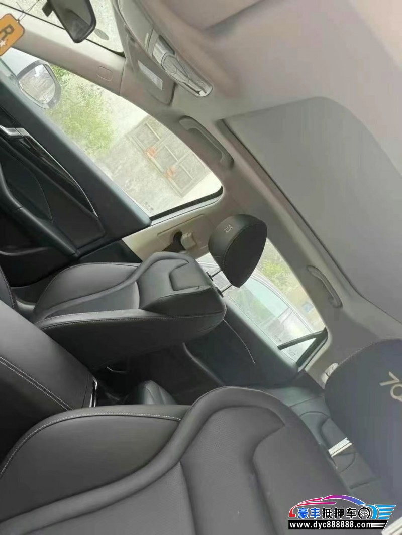 24年奔腾B70轿车抵押车出售