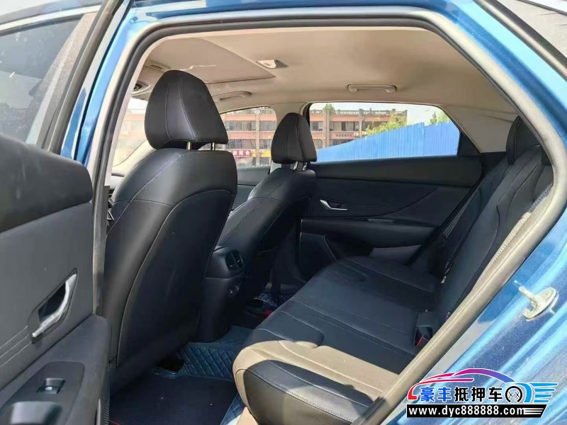 23年现代伊兰特轿车抵押车出售