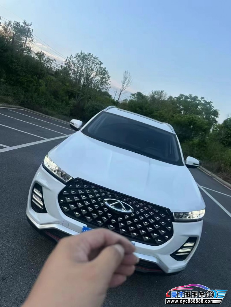 22年奇瑞瑞虎7轿车抵押车出售