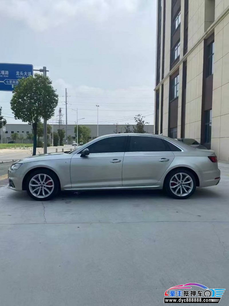 18年奥迪A4L轿车抵押车出售